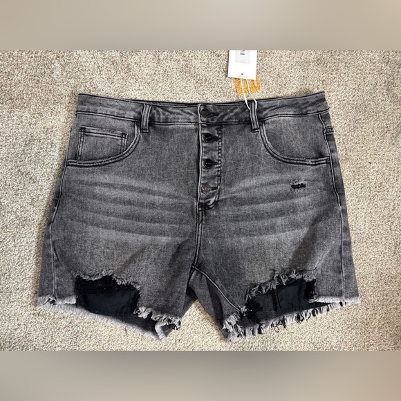 NWT Risen THOMAS Shorts DARK GREY High Rise Distressed Dark Grey 2X - Picture 3 of 13